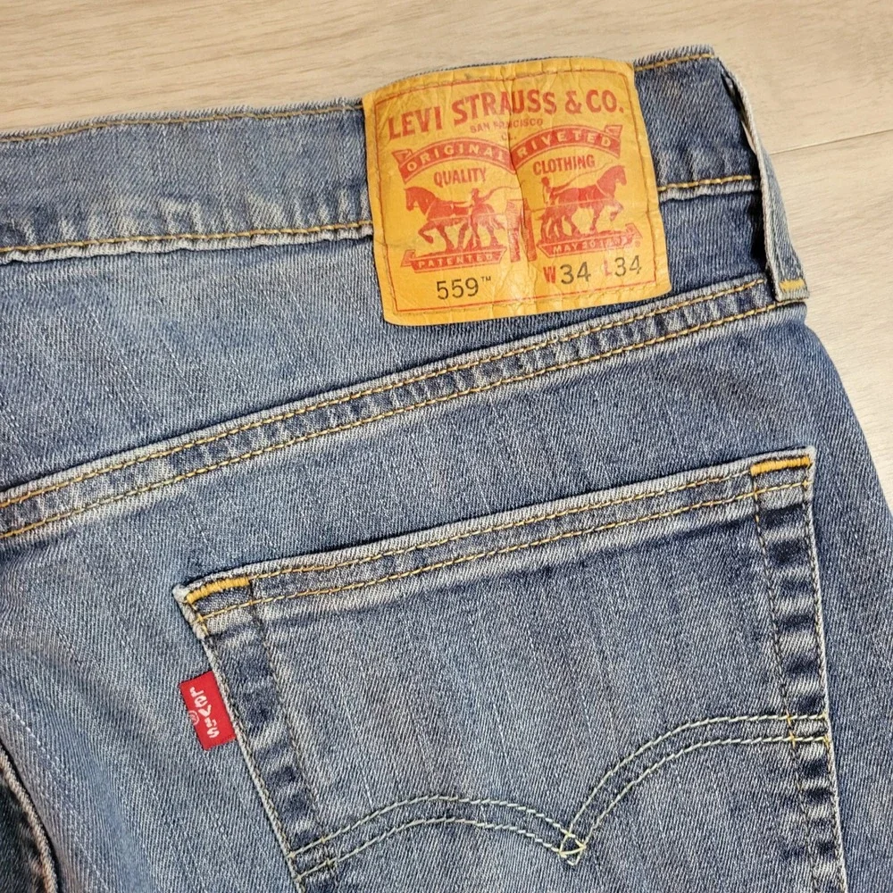 Levis 559 Relaxed Straight Jeans Mens 36x33.5 Blue Medium Wash Denim Pants
